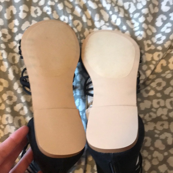 Sandals - Picture 4 of 4